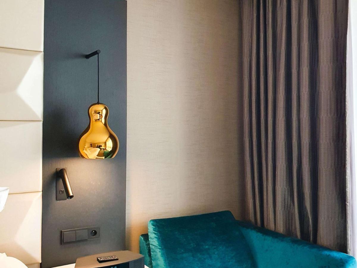 Hotel Sofitel Warsaw Victoria Esterno foto