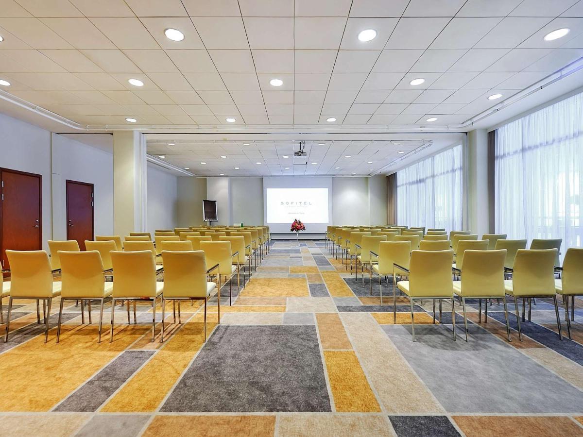 Hotel Sofitel Warsaw Victoria Esterno foto Meeting room