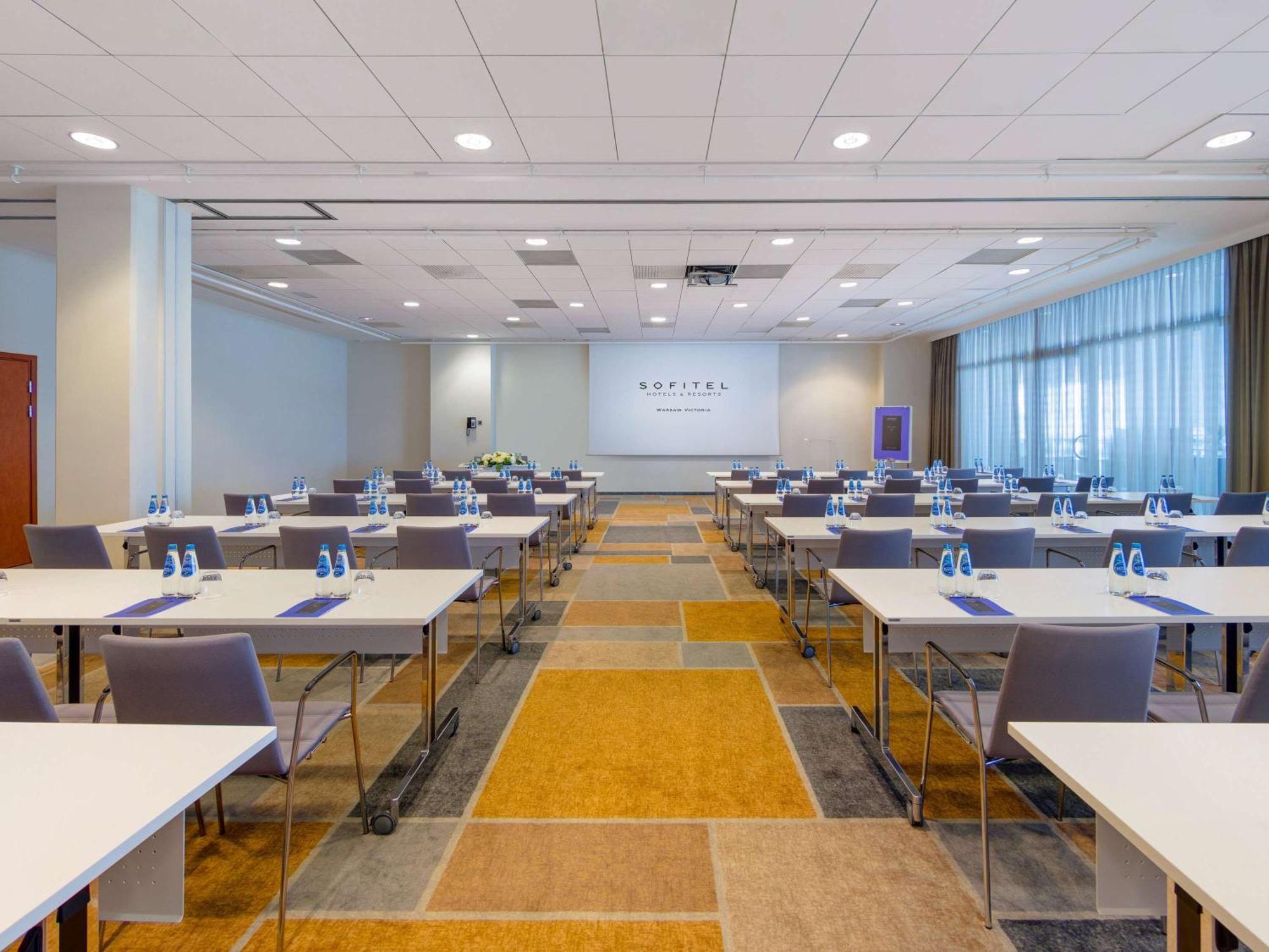 Hotel Sofitel Warsaw Victoria Esterno foto Meeting room
