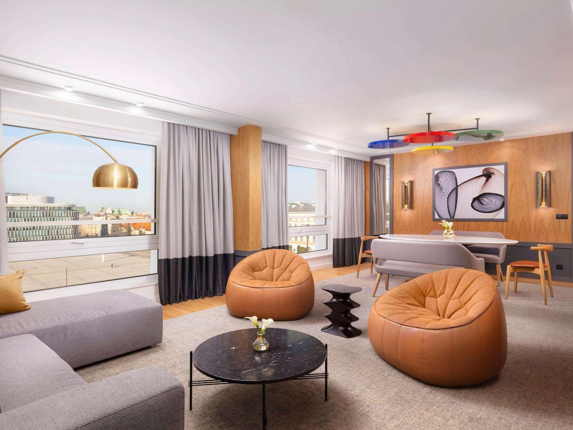 Hotel Sofitel Warsaw Victoria Esterno foto The Living Room at The Standard London