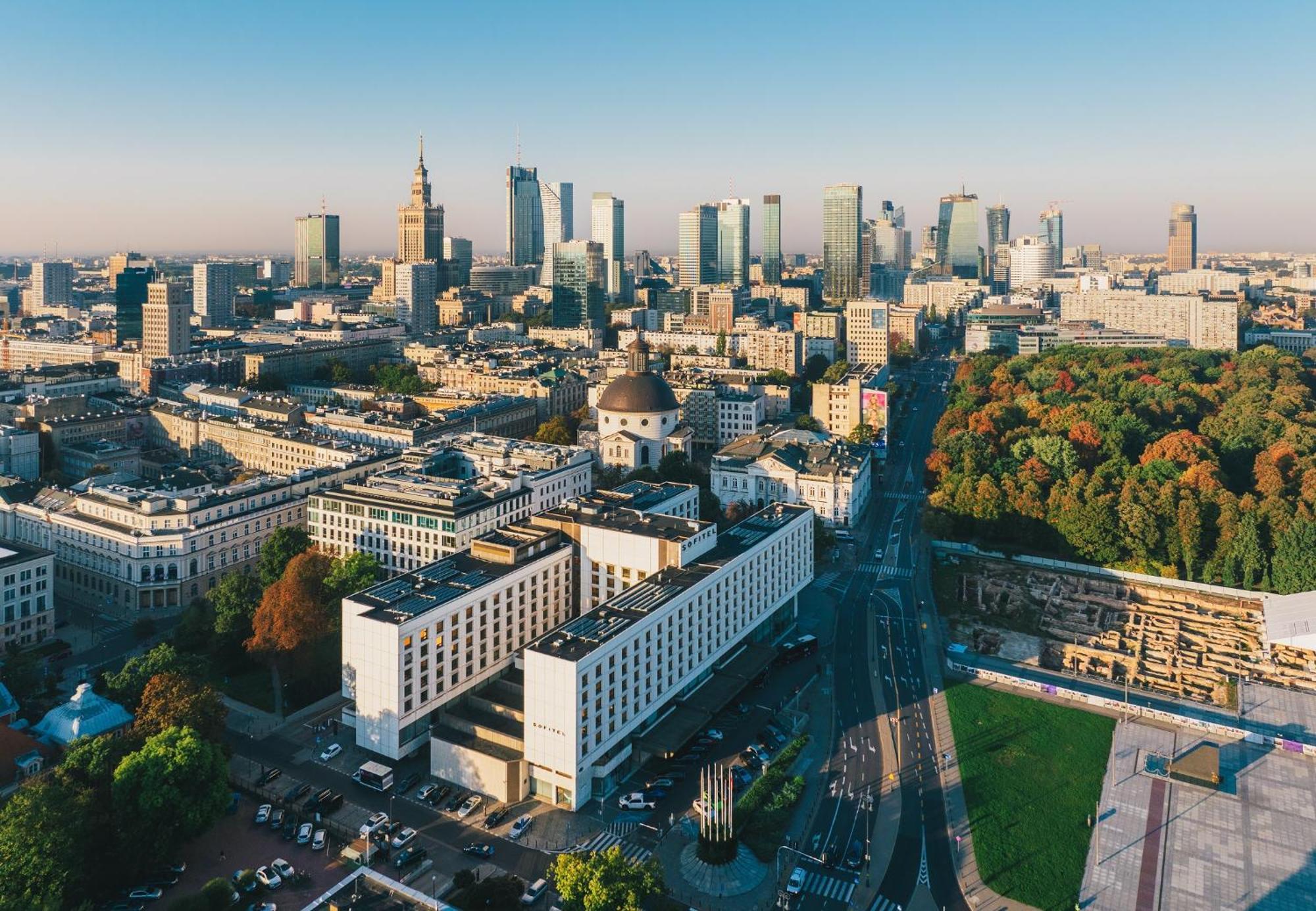 Hotel Sofitel Warsaw Victoria Esterno foto Warsaw